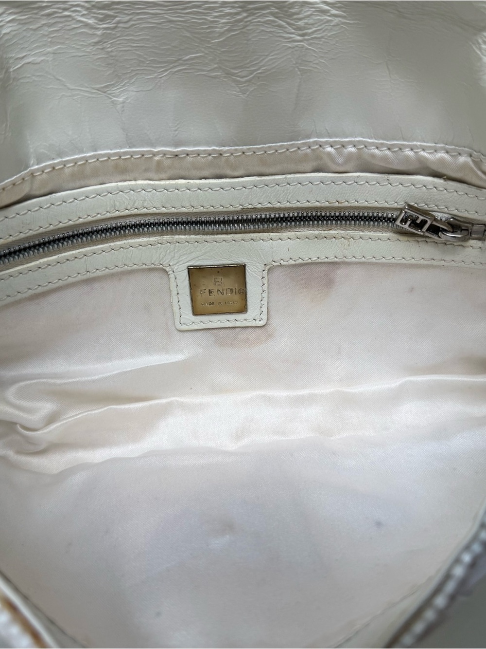 Vintage Fendi White Glitter Baguette Shoulder Bag - Picture 10 of 12